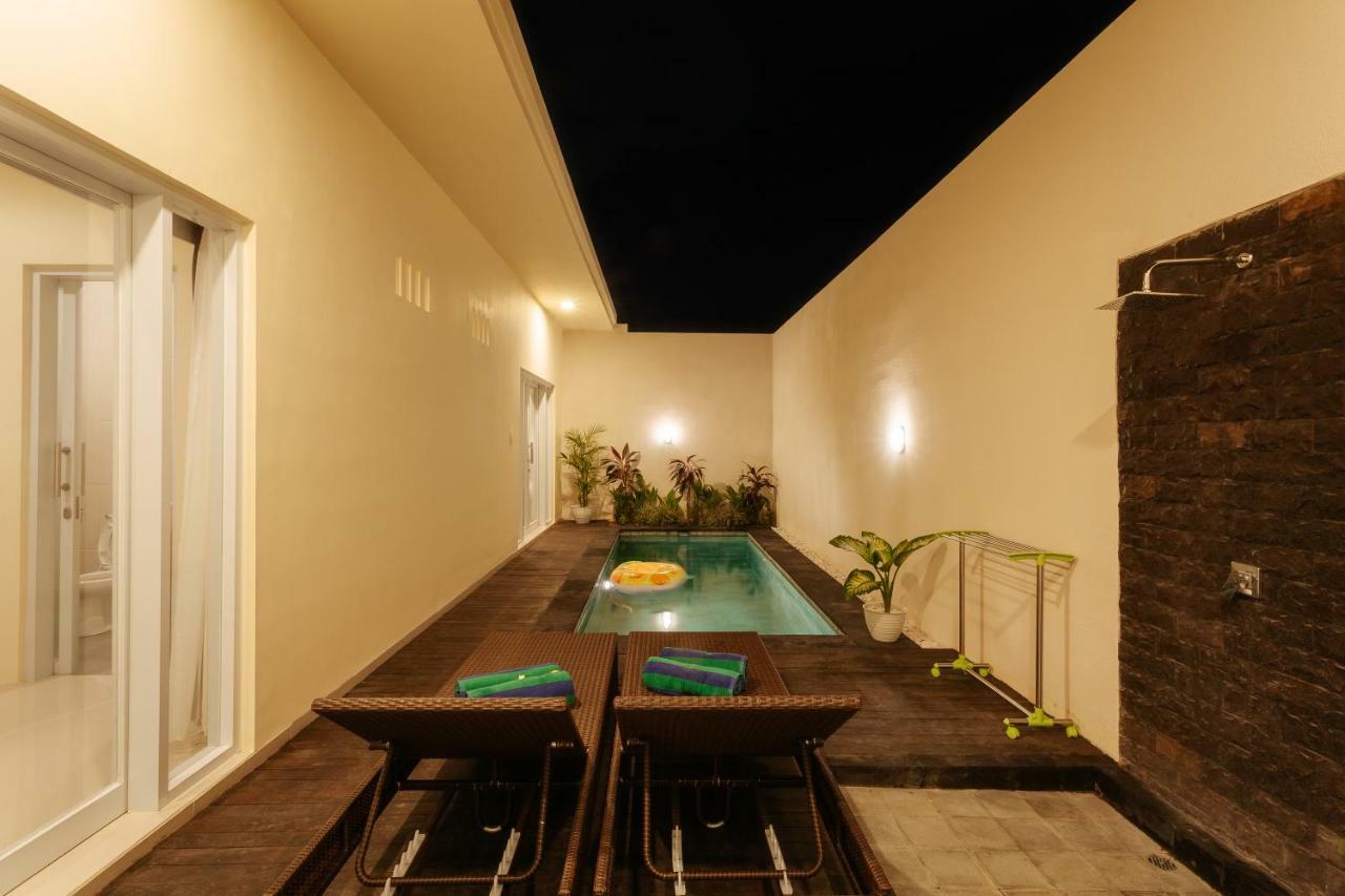 Villa Julie Seminyak Exteriör bild
