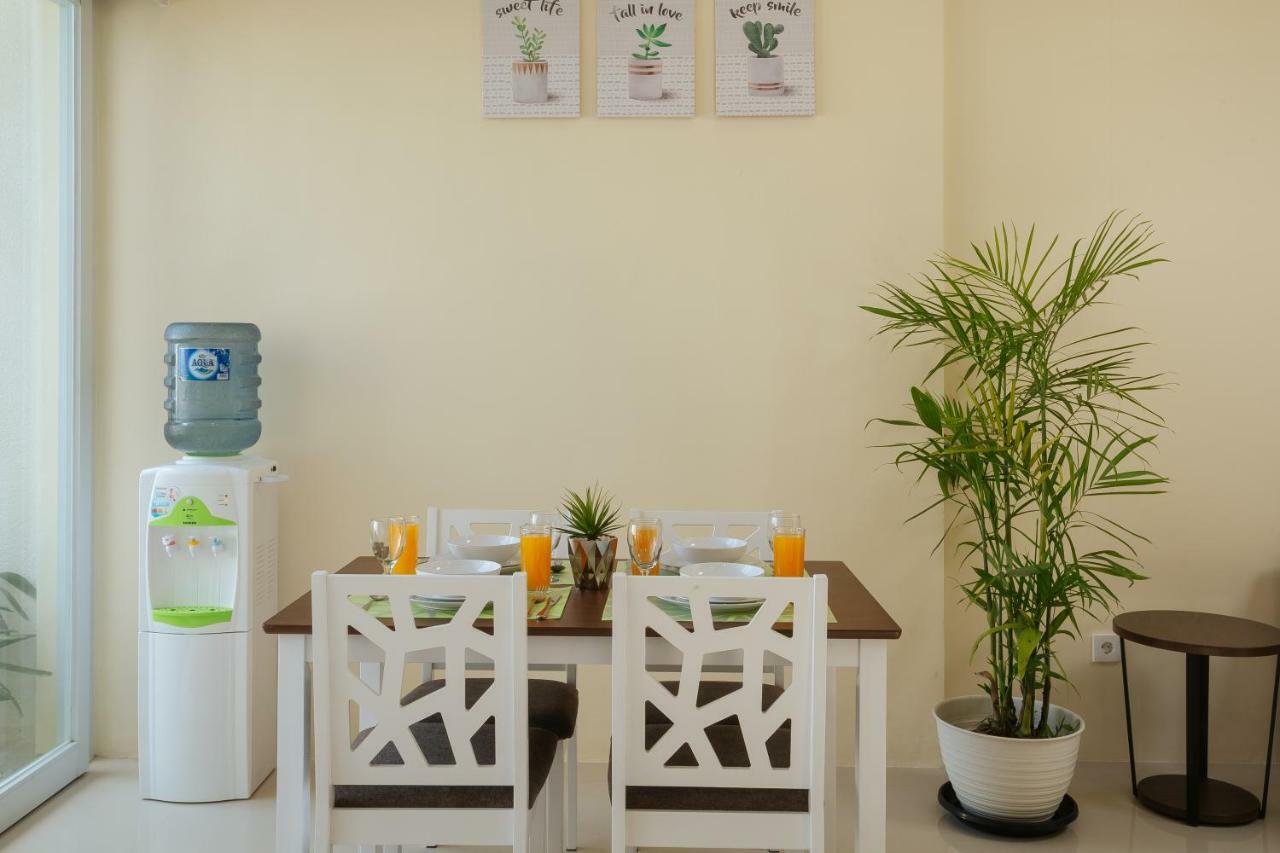 Villa Julie Seminyak Exteriör bild