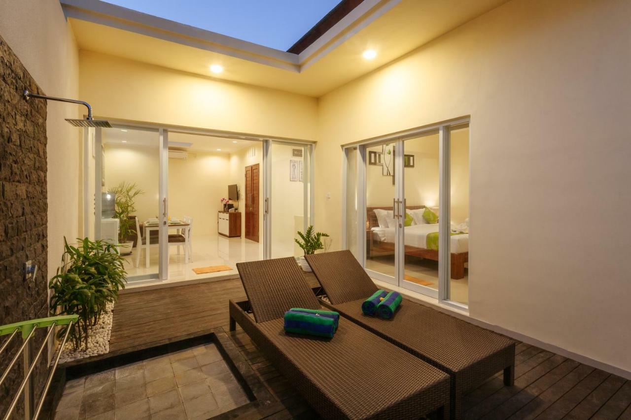 Villa Julie Seminyak Exteriör bild